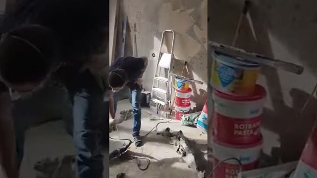 снятие старого линолеума вместе с клеем ?