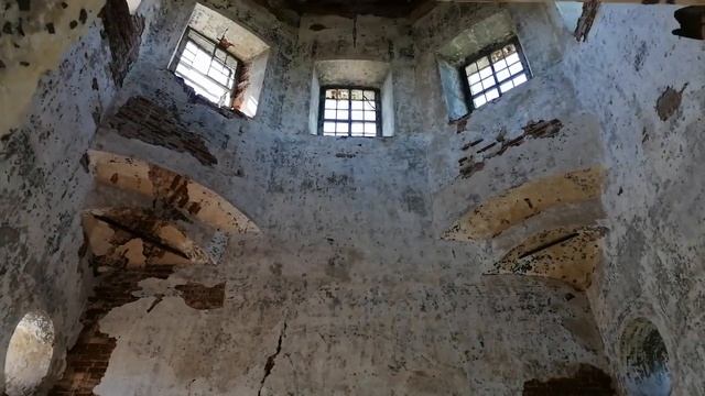 Заброшенная церковь в с. Байтеряково смотреть онлайн