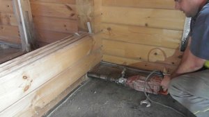 Практика №7. Сверлим брус толщиной 20 см. Диаметр 50 мм. HILTI DD 100.