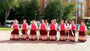 Народный самодеятельный хоровой коллектив "Воложка". "Ну куда ж мы без гармошки". Автор Г.П.Гордеев