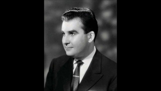 W.A. Mozart Violin Concerto No.4 in D major K218, Christian FERRAS смотреть онлайн