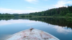 ЩУКА АТАКУЕТ ЯЙЦО! Рыбалка с ночевкой в тайге. Таежная избушка / Рыбалка с Aikoland TV 2018