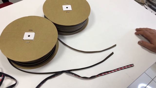 Уплотнительная резинка на авто для установки обвесов. смотреть онлайн