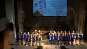 05 11 17 БКЗ КГИИ Гершвин «Как тут усидеть» хор Искра  школы №19, рук  С  Ежак