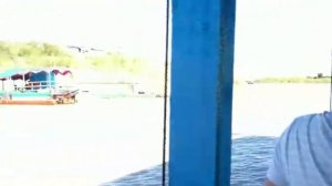 Камбоджа. Озеро Тонлесап. Как люди живут на воде.