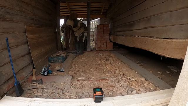 Подработка в деревне. Предбанник к старой бане. смотреть онлайн