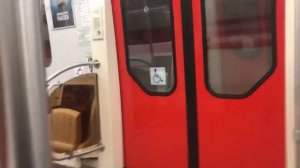 Поездка на поезде 81-722.1 ЮБИЛЕЙНЫЙ от станции Проспект Ветеранов до станции Ленинский проспект