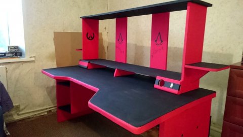 Столик Компьютерный