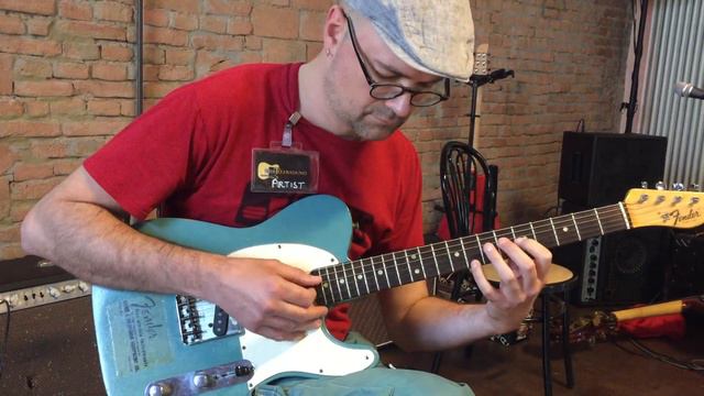 1967 Fender Telecaster smuggler light blue смотреть онлайн