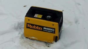 ROBIN R650 Portable Generator