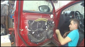 cx5 ремонт ограничителей дверей