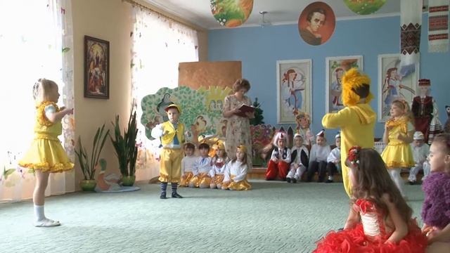 Танец утят. Детский сад Кобзарик. смотреть онлайн