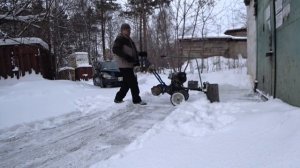 ✅ Уборка тяжёлого снега мотокультиватором.