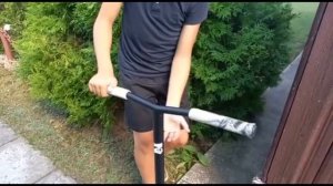 Как научится делать трюк барспин на трюковом самокате,Обучающее видео!