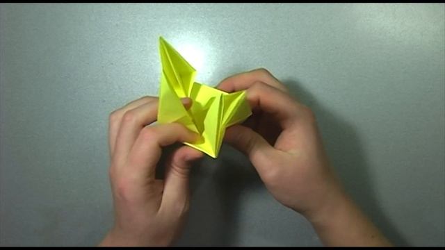 Оригами цветы. Оригами цветы из бумаги видео схема. Origami flowers. Origami flowers scheme video.