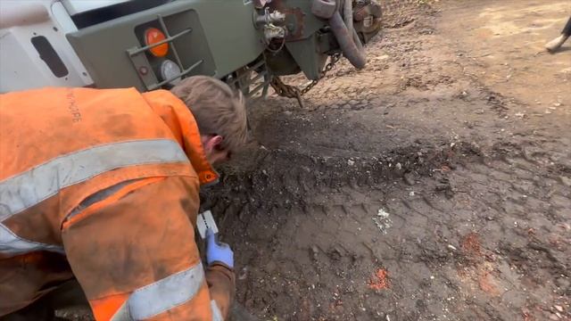 BAC Jet Provost Jet Plane, and Renault 4x4 Timber Lorry Will it Start! смотреть онлайн