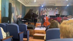 Яна, рояль в джазе, 01.04.2024. Vernon Duke "April in Paris"