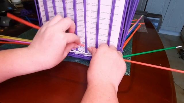 Шкатулка из бумажных трубочек. Часть 3. Японское послойное плетение. смотреть онлайн