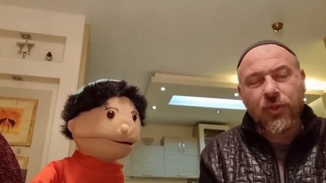 Сфира Гвура смотреть онлайн