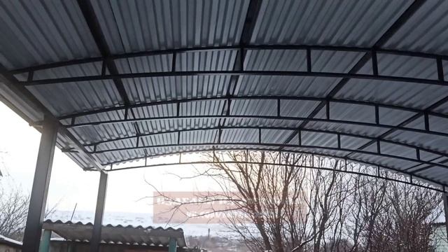 Арочный навес под авто из профлиста