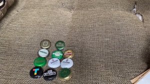 получил очередное пополнение кронен-пробок. распаковка