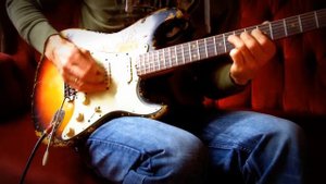 Overdriven 1962 Fender Stratocaster