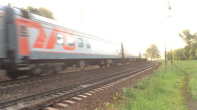 ЧС7-283 с пассажирским поездом 083С Москва-Адлер, онлайн съёмка, живое видео. смотреть онлайн