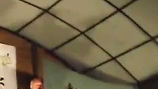 Зелёная лампа - Резиновая женщина (Чайхана Владимира Бортникова).mp4 смотреть онлайн