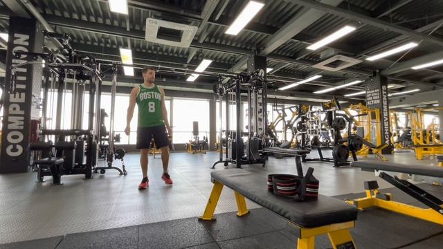 Челлендж «жим гантелей + подтягивания» / Денис Семинихин смотреть онлайн