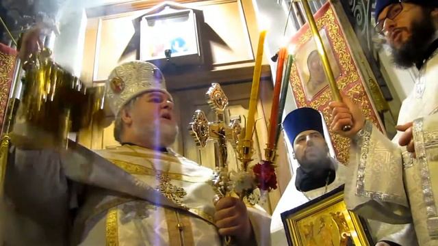 Фрагмент пасхального богослужения. Ночь с 15 на 16 апреля 2017 смотреть онлайн