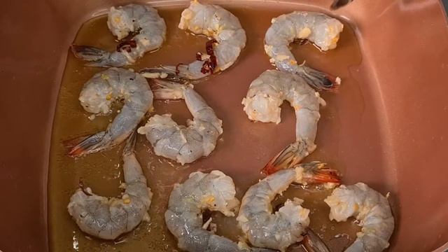 Spicy Spaghetti Aglio E Olio with Shrimps смотреть онлайн