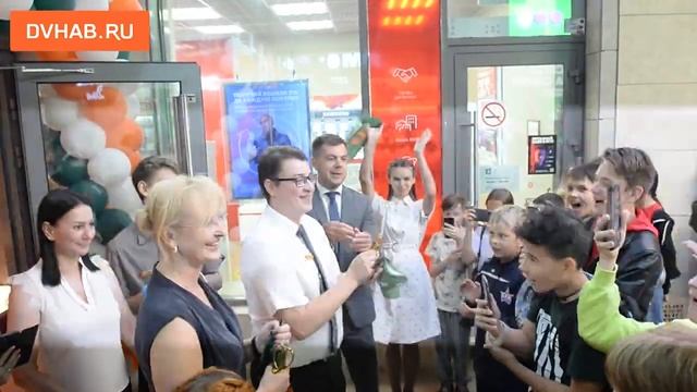 Открытие ресторанов "Вкусно - и точка" в Хабаровске смотреть онлайн