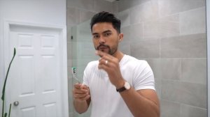 7 Skin Care Tricks Attractive/Handsome Guys Do DAILY