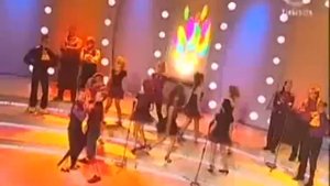 "Chi chi chi co co co"