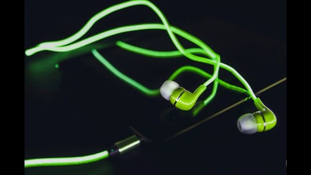 Светящийся наушники со скидкой смотреть онлайн