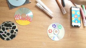 РИСУЮ НА CD ДИСКАХ В СТИЛЕ Indie Kid | TikTok проверка | Инди кид DIY