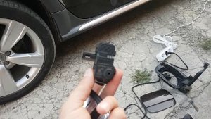 ауди а4 олроуд не закрывается лючёк бензобака