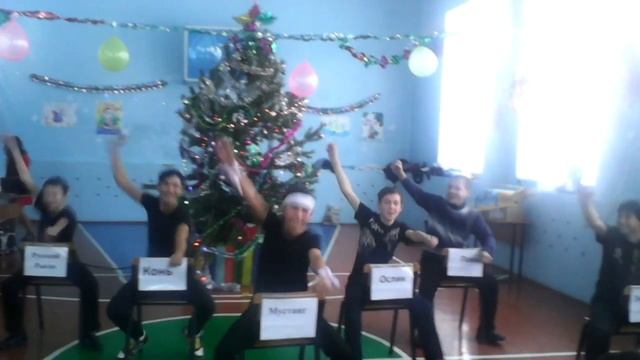 Сценка на новый год !! смотреть онлайн