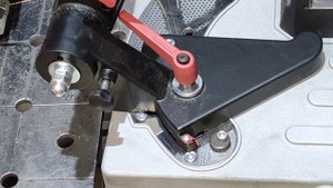 Стрічкова пила по металу FLEX SBG 4910.