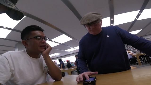 INSANE MACBOOK PRO + IPHONE 7 RED GIVEAWAY!!! (OPEN) смотреть онлайн