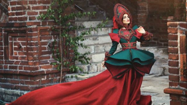 Алиса Игнатьева - Жней (russian folk song in techno) смотреть онлайн