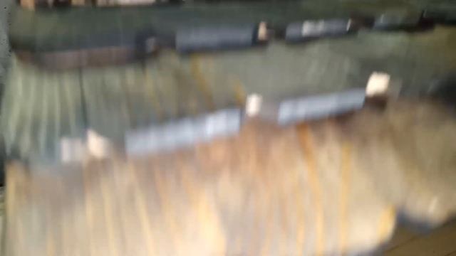 Кормушка для птиц и белок. смотреть онлайн