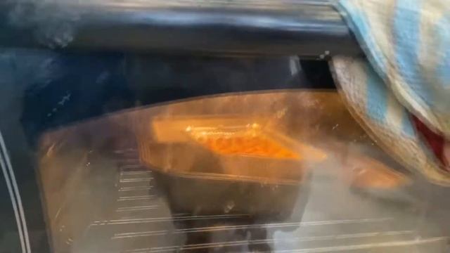 Готовим еду из Genshin Impact c Лизой смотреть онлайн