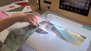 Шьем юбку для елки в стиле пэчворк. Подарок на Новый год своими руками.