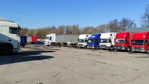 Электрическое шасси СТТ-2000.1 «Муравей» с алюминиевой платформой и шторами