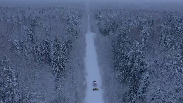Надувной аттракцион зимняя ватрушка от компании Планета Вода #зимнеенастроение #зима #санки смотреть онлайн