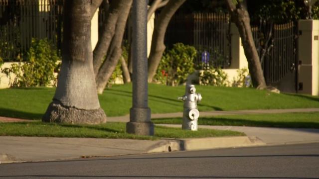 Mercedes-Maybach S600 смотреть онлайн