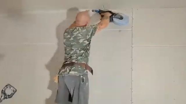 Bandázsolás Delko bandázsolóval és Fibafuse Max erős üvegszálas szalaggal смотреть онлайн