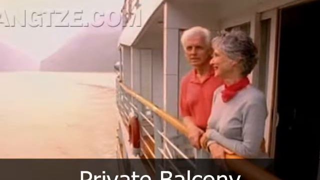 Century Sky Cruise Ship on the Yangtze River смотреть онлайн