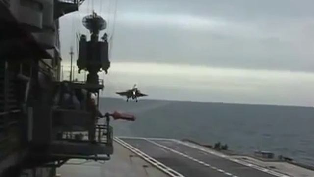 КАК ОБКАКАЛИСЬ АМЕРИКАНЦЫ ОТ РУССКОГО ПИЛОТАЖА!!! смотреть онлайн